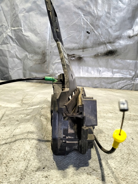 фото №7, Замок дверь ford fiesta mk7 правые tył8a6aa26412 5pin