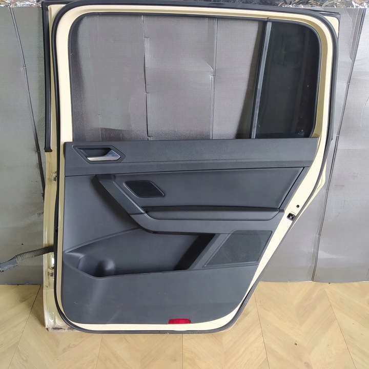 фото №7, Vw touran iii 5t 15- двері правий зад задні 2016
