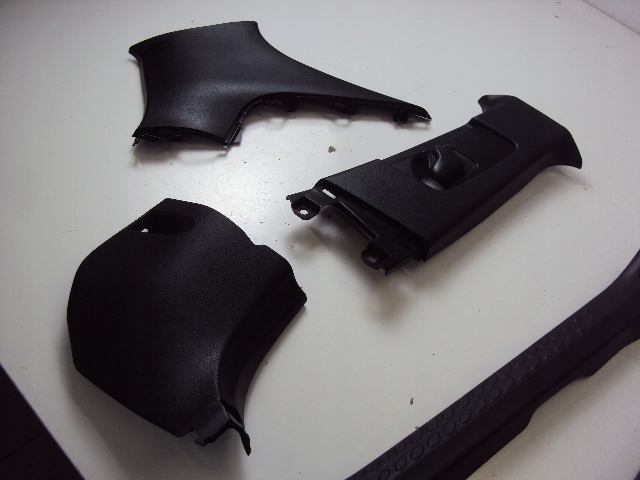 фото №3, Защитные накладки стоек обшивка правые toyota c-hr 19-