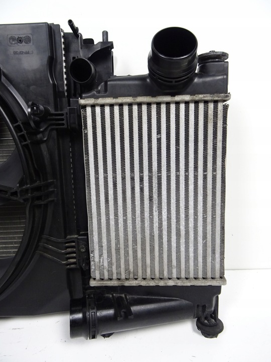 фото №14, Qashqai ii j11 1.5 dci комплект радіаторів вентилятор інтеркулер 214107399r