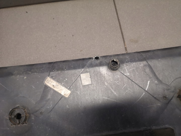 фото №11, Накладка крышки багажника audi a8 d2 4d0853465b