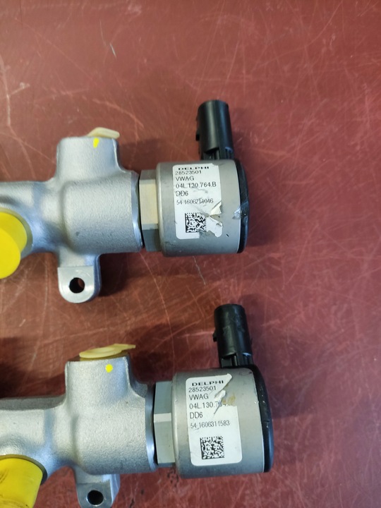 фото №3, Планка впрыскивающий audi volkswagen 059130090dd