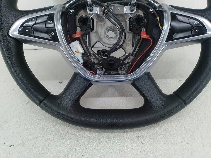 фото №8, Кермо багатофункціональна dacia duster ii 17-21 484002560r