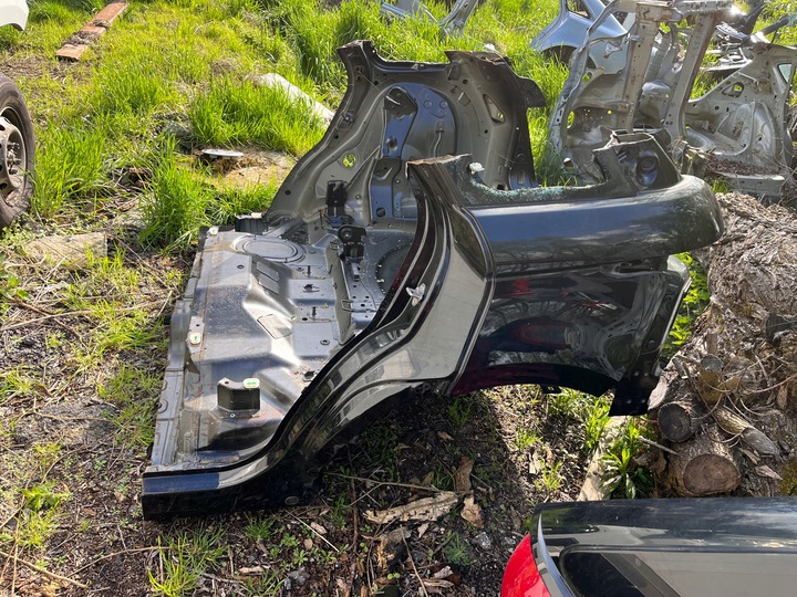 фото №1, Range rover evoque 2 ii l551 крыло зад pas