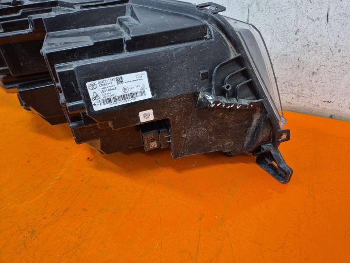 фото №8, Toyota proace 2 рестайлинг 24- фара левое фара передняя передняя a 9847211580