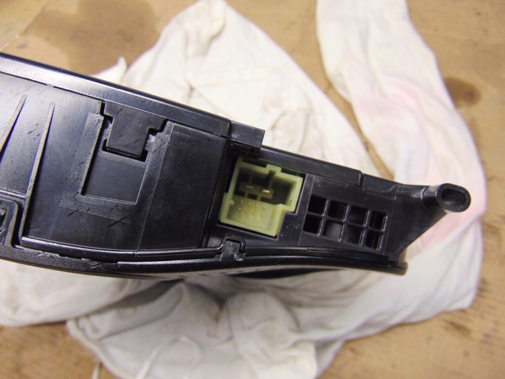 фото №13, Лампа стеля чорна mercedes c клас w205 європа