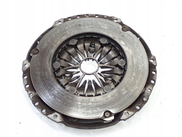 фото №11, Зчеплення комплектні двомасовий маховик 4x4 quattro 04l105266b audi a3 8v 2.0tdi crb 13r