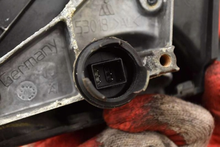 фото №8, Дзеркало праве a35/5 010803 eu bmw e87 04-07 5 pin