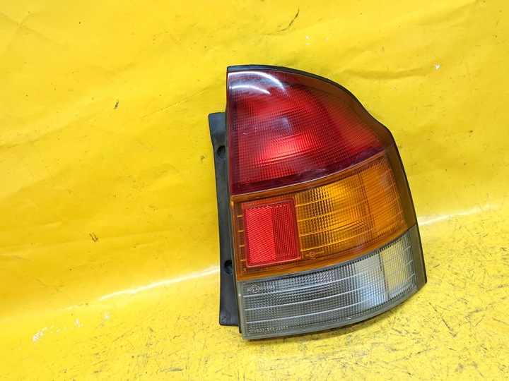 фото №1, Лампа зад права mazda 323 ba 94-98r stanley