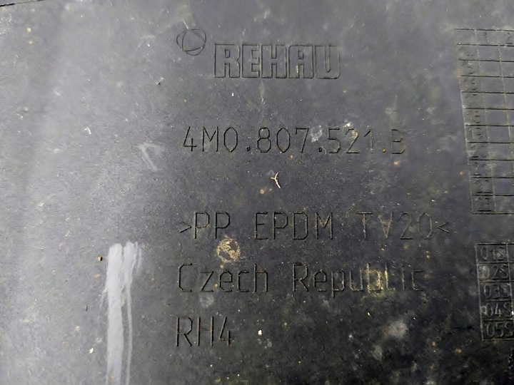 фото №9, Бампер зад диффузор планка audi q7 2 ii 14- s-line