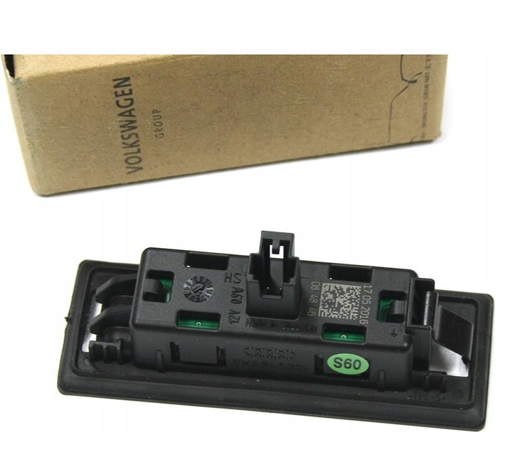 фото №12, Оригинал лампа регистрации audi a5 q5 8w6943021a