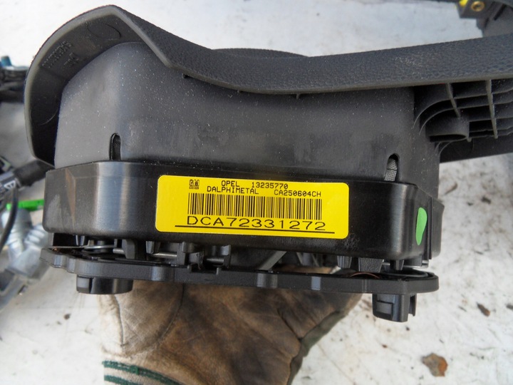 фото №11, Opel corsa d 06-11 панель подушки натяжители датчик