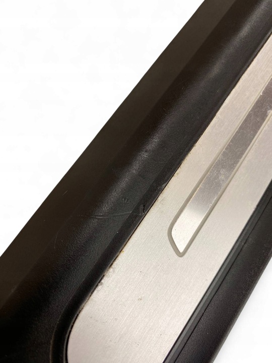 фото №8, Audi q8 2019 планка пороговая передняя 4m8947405a