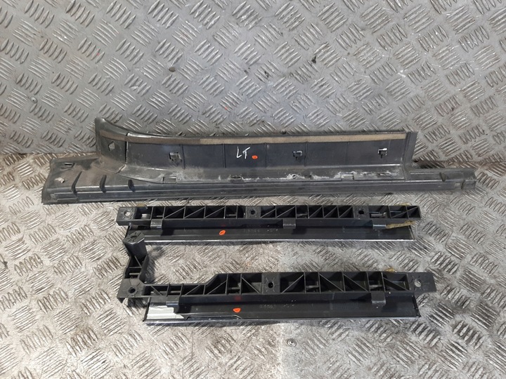 фото №15, Mercedes w220 03r рестайлинг длинный комплект накладка пороговых