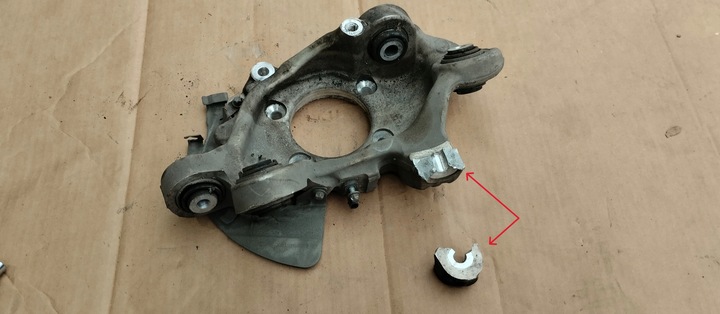 фото №11, Поворотна опора права задня праві зад mercedes e63 amg w213 e клас a2053400