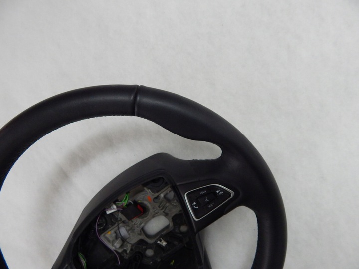 фото №6, Ford c-max mk2 рестайлинг - руль кожа tempmat ory