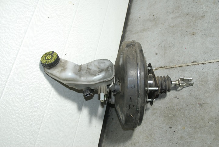 фото №5, Toyota avensis підсилювач гальма серво t27 рестайлінг 14r