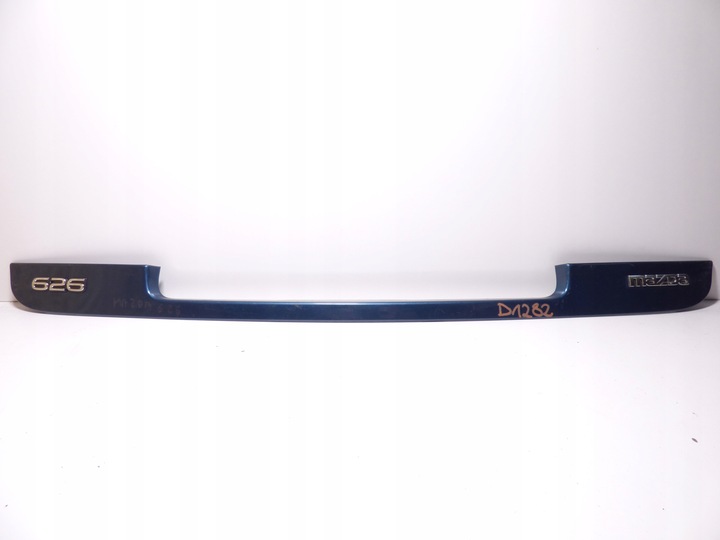 фото №1, Mazda 323 ge 92- планка кришки багажника 0a315a8ag