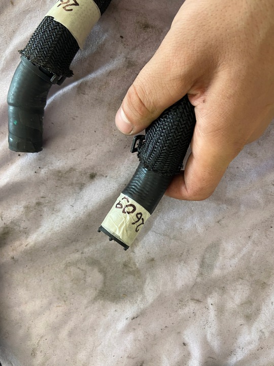 фото №6, Шланг воды evoque ii l551 p300e