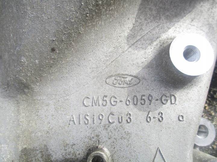 фото №4, Корпус распределительный вал ford focus mk3 c-max mk2 fiesta mk7 1.0 ecoboost