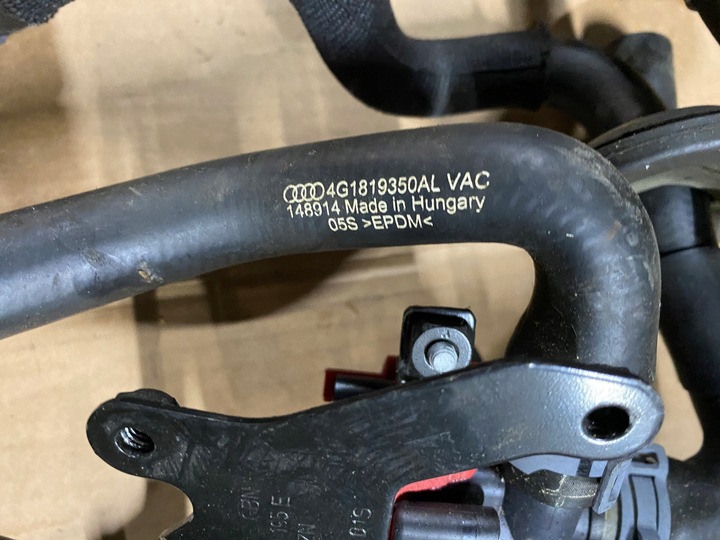 фото №5, Audi a6 a7 c7 додатковий насос води 4g0820195e