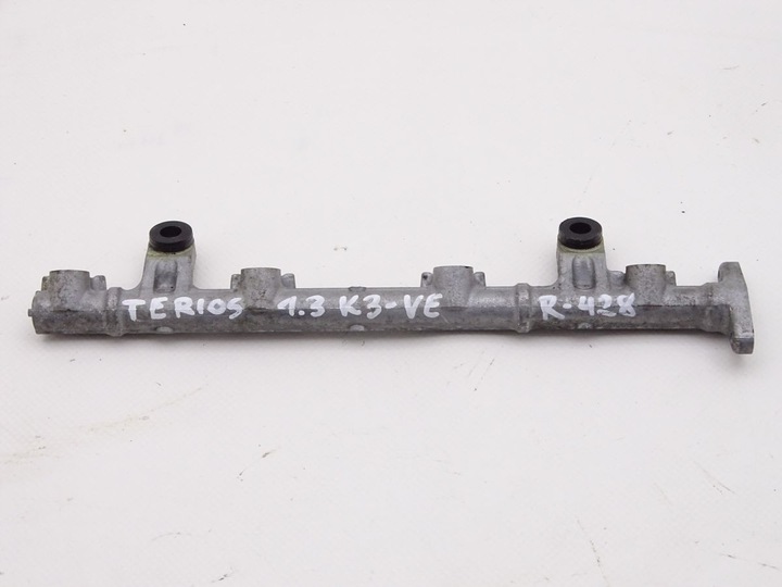 фото №1, Daihatsu terios i 00-05 1.3 16v планка впрыскивающий