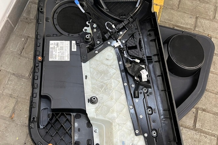 фото №11, Комплект сидений mercedes-benz c w204 a2045402210 дизель 2012