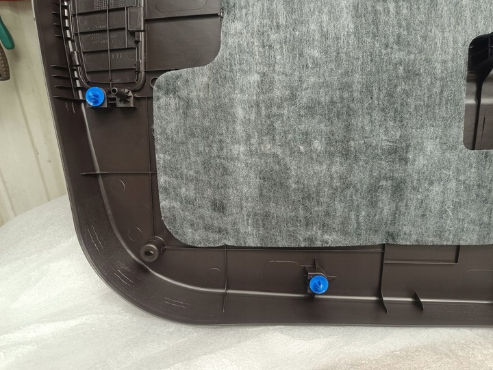 фото №12, Hyundai ix35 - боковина крышки багажника