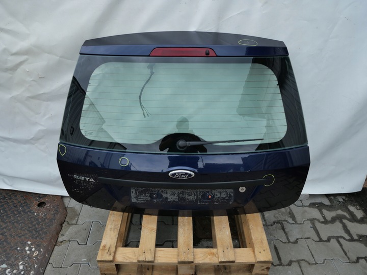 фото №1, Ford fiesta mk6 крышка багажника
