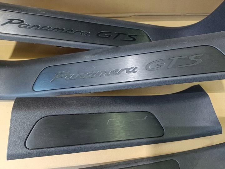 фото №14, Планки накладки пороговые porsche panamera 971 gts