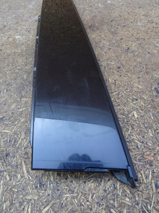 фото №9, A3 8v 8v4 5d планка дверь стойка правая зад задняя чёрный пианино 8v4839902a