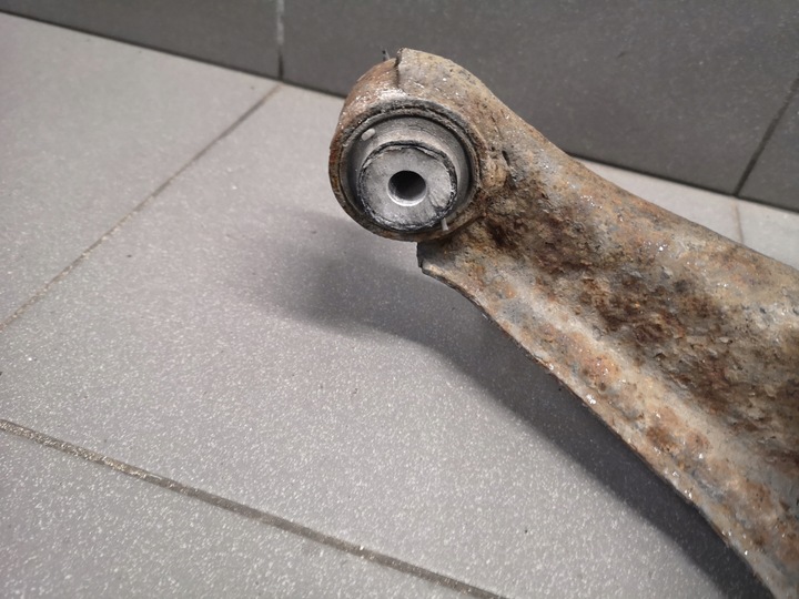 фото №3, Ніжка поворотна опора важіль лівий зад audi a6 c5 4.2 lub