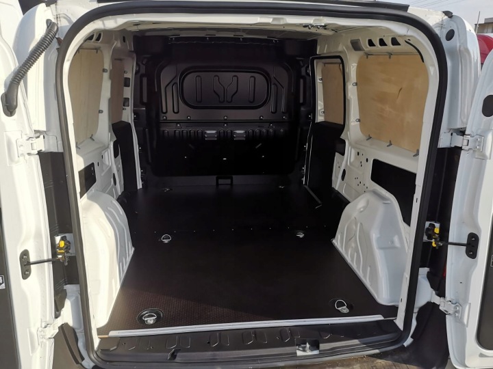 фото №7, Opel vivaro l2h1 2001-2013 надстройка do бусса обшивки sklejka