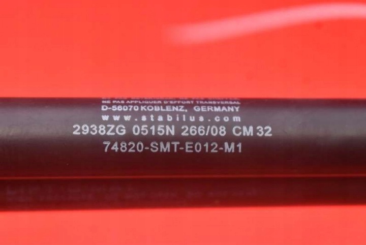 фото №9, Амортизатор приводы крышки 74820-smt-e012-m honda civic 8 viii 3d 07-12