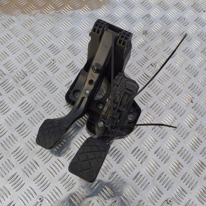 фото №1, Педаль гальма гальмо 6r1721058d ibiza iv 6j 08-