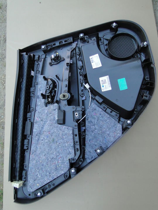 фото №11, Оббивка задня права scenic iv 4 ролета