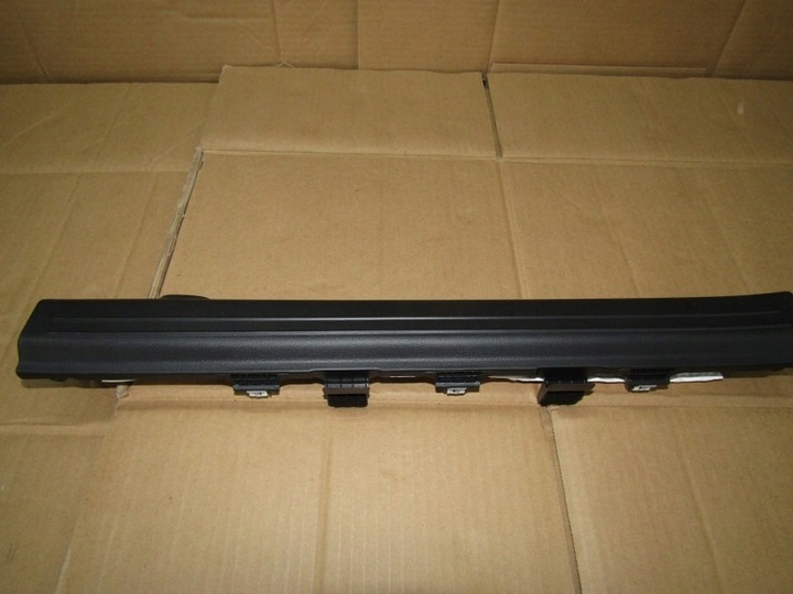 фото №2, Hyundai ioniq 5 v накладка планка порогова порога перед права 85881-gi000