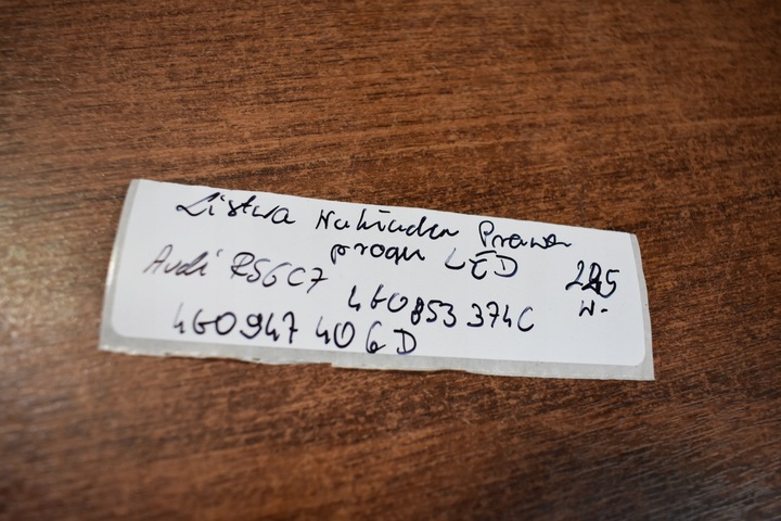 фото №4, Идеальная планка накладка пороговая led правая audi rs6 c7 1