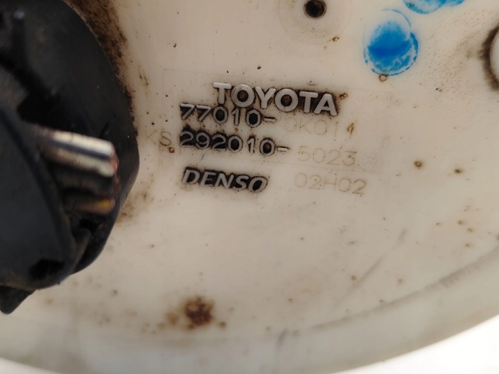 фото №7, Toyota hilux vigo насос пального w баку 2.5 d-4d 4wd дизель 77010-0k011