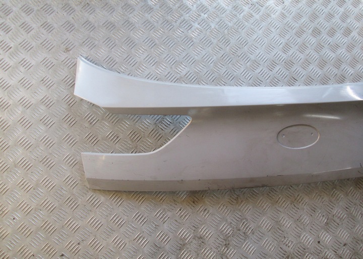 фото №2, Накладка кришка планка зад kia ceed iii 3 sw універсал