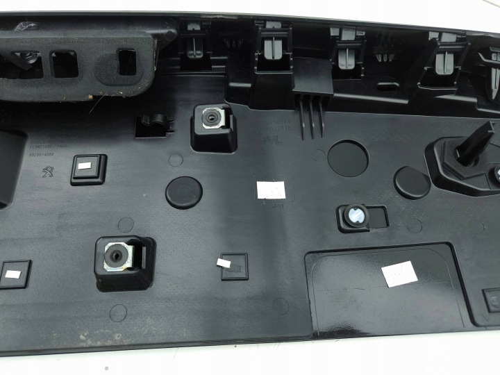 фото №9, Peugeot 2008 ii 2023 спойлер крышки 0807189986