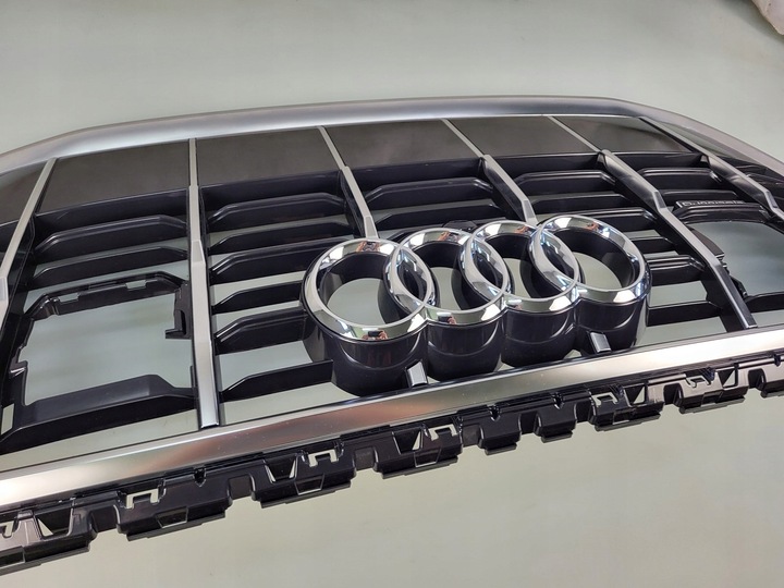 фото №11, Audi q7 4m0 4m рестайлінг решітка радіатора решітка знак pod камера радар quattro нова oem
