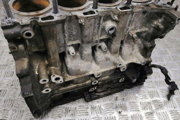 фото №7, Блок двигателя toyota corolla verso _e12_ 2ad 2.2l дизель 66kw 2006