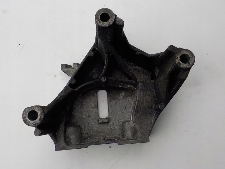 фото №10, Corsa d 1.4 16v лапи кронштейн двигуна