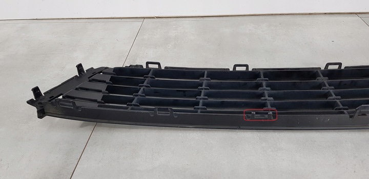 фото №9, Vw polo v 5 r-line решётка бампера средняя перед 6c0853677j