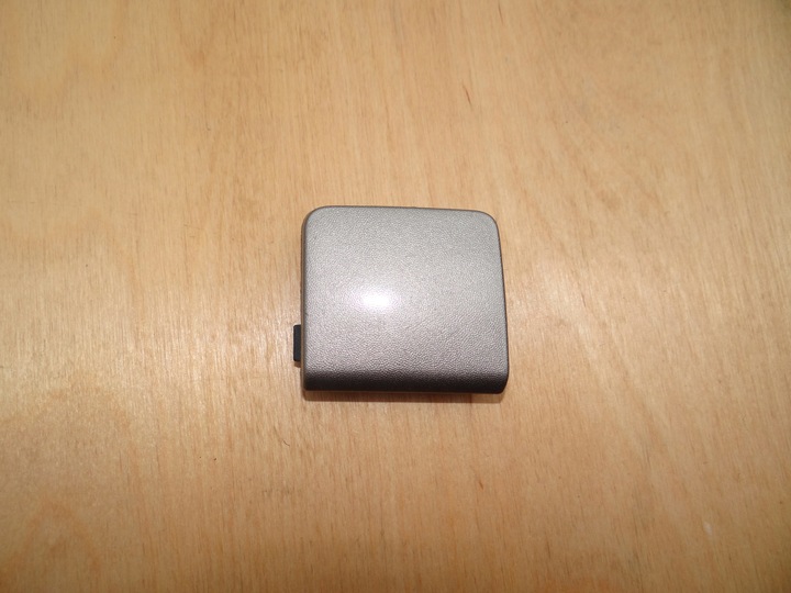 фото №1, Dacia logan ii 12- заглушка фаркоп hak бампер зад