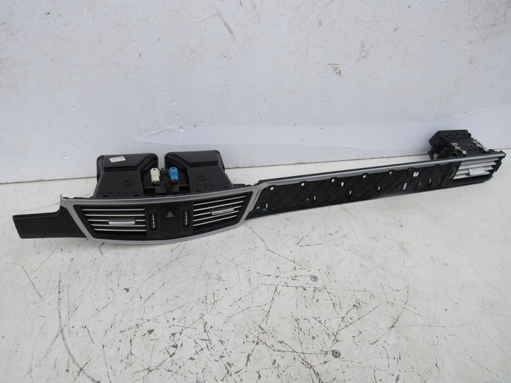 фото №6, Mercedes e w212 212 решётка средняя воздуховоды планка 2126800271