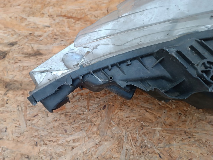 фото №15, 89900879 лампа правые перед eu peugeot 207