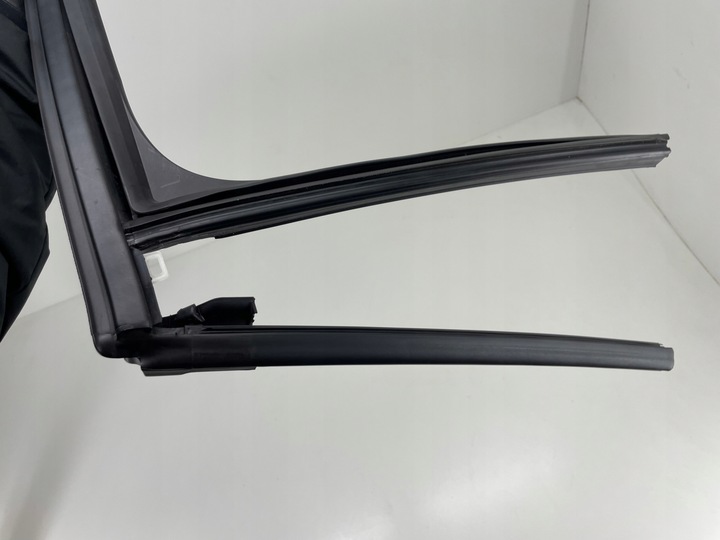 фото №8, Прокладка дверь левый зад peugeot 208 ii 2019- 9823226480 corsa f
