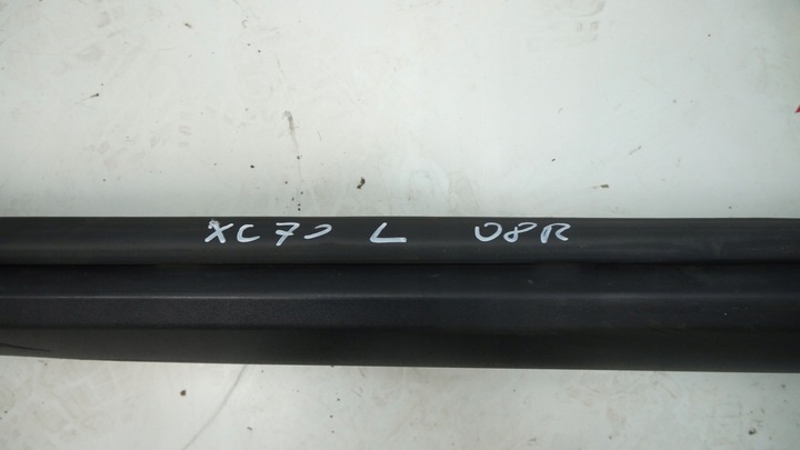 фото №2, Volvo xc70 ii накладка пороговая левая передняя